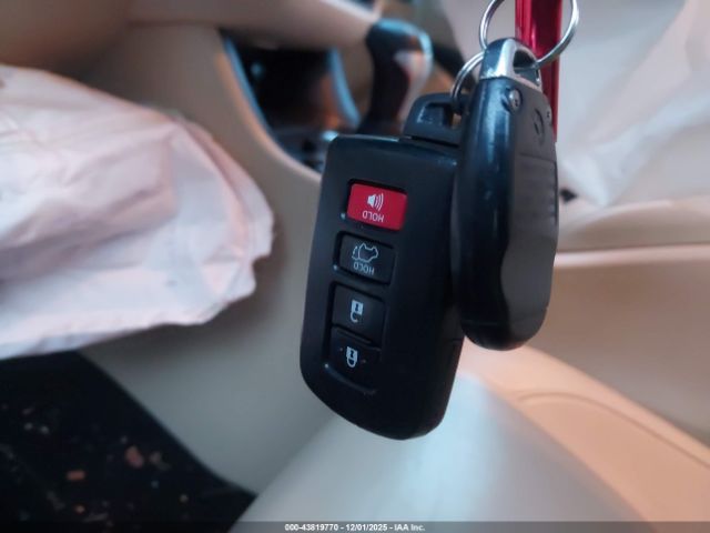 Toyota Highlander Xle V6 Image 11