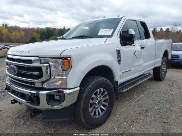 Ford F-250 Lariat Image 6