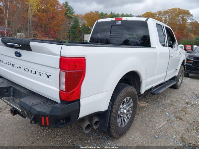 Ford F-250 Lariat Image 2