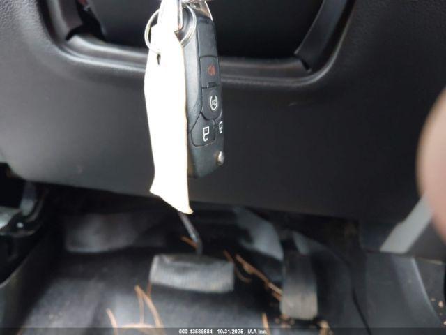 Ford F-250 Lariat Image 15