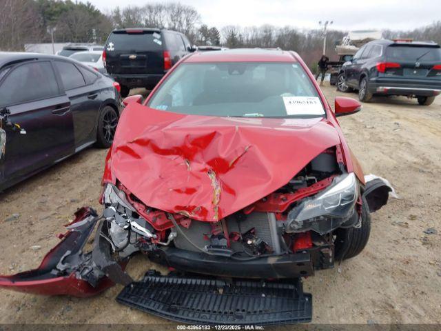 Toyota Corolla Xse Image 10