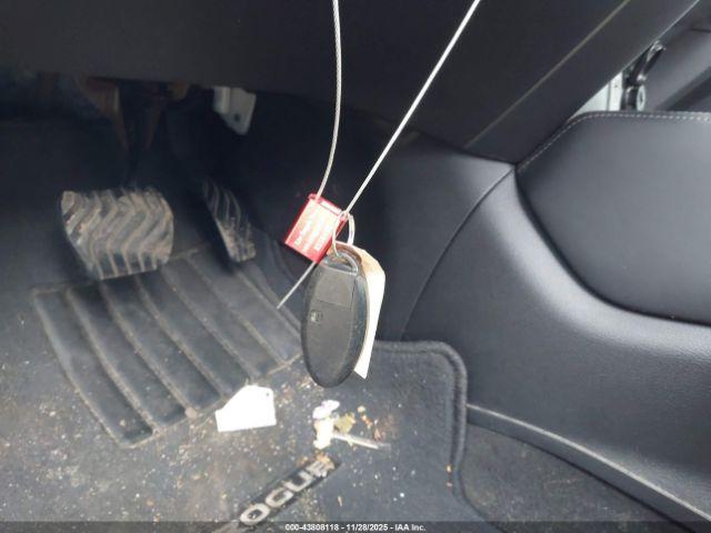 Nissan Rogue Sl Image 3