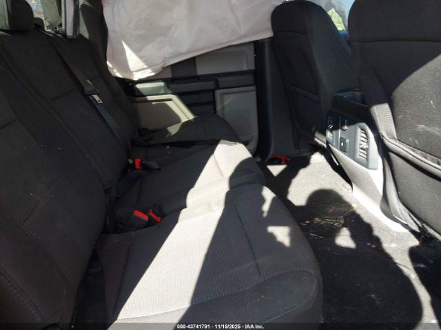 Ford F-150 Xl Image 11