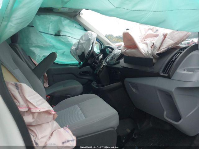 Ford Transit Image 10