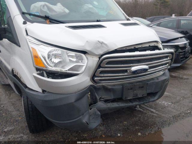 Ford Transit Image 14